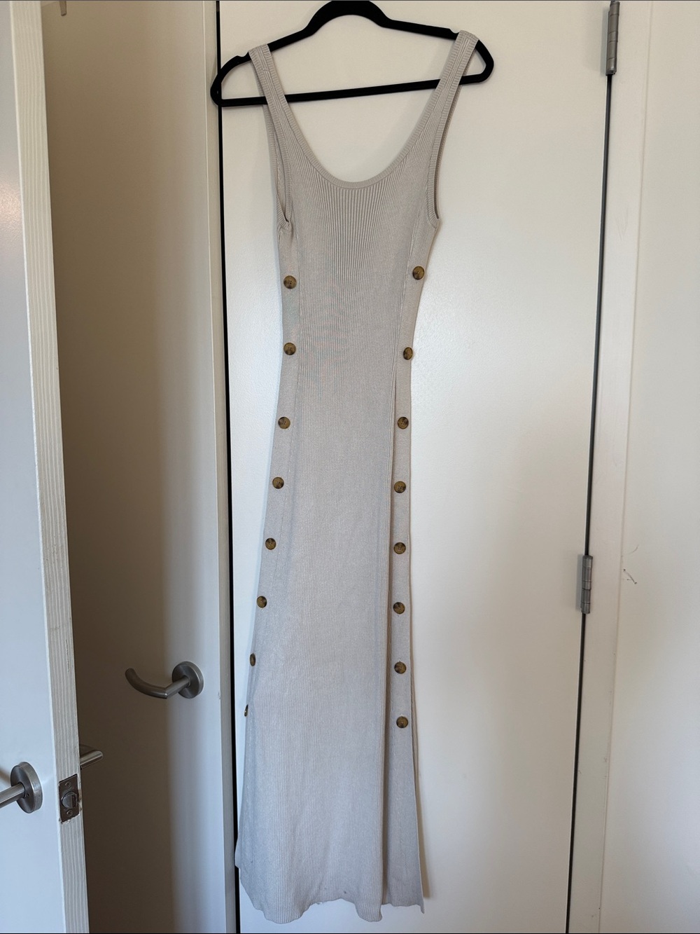 Abercrombie & Fitch Cream Ribbed Maxi Dress with Side Button Detail